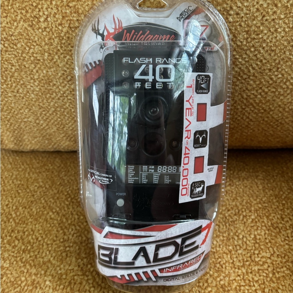 Blade Infrared Digital Scouting Camera - Black